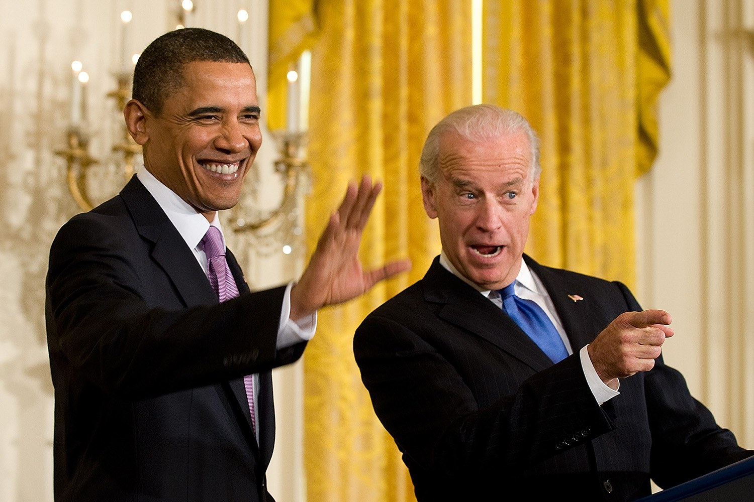 جو بايدن - باراك أوباما